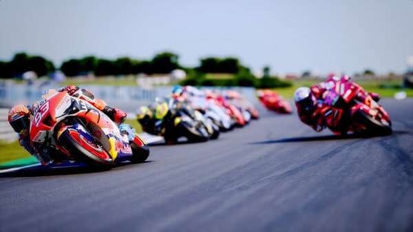 скриншоты MotoGP 23 от торрент игрухи